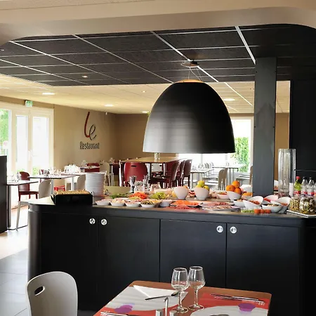 Otel Campanile Quentin Saint-Quentin (Aisne)