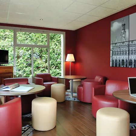 Campanile Quentin سانت كونتان