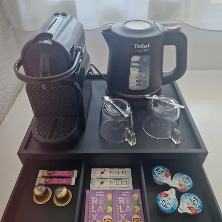 Hotel Campanile Quentin 3*