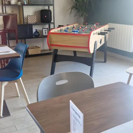 Campanile Quentin 3*