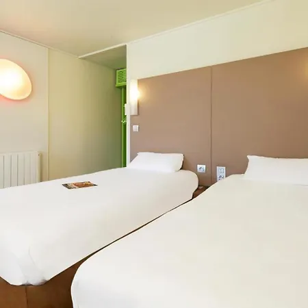 Campanile Quentin Hotel