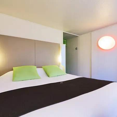 Campanile Quentin 3* 생캉탱