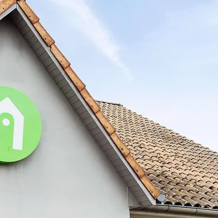 Campanile Quentin فندق سانت كونتان